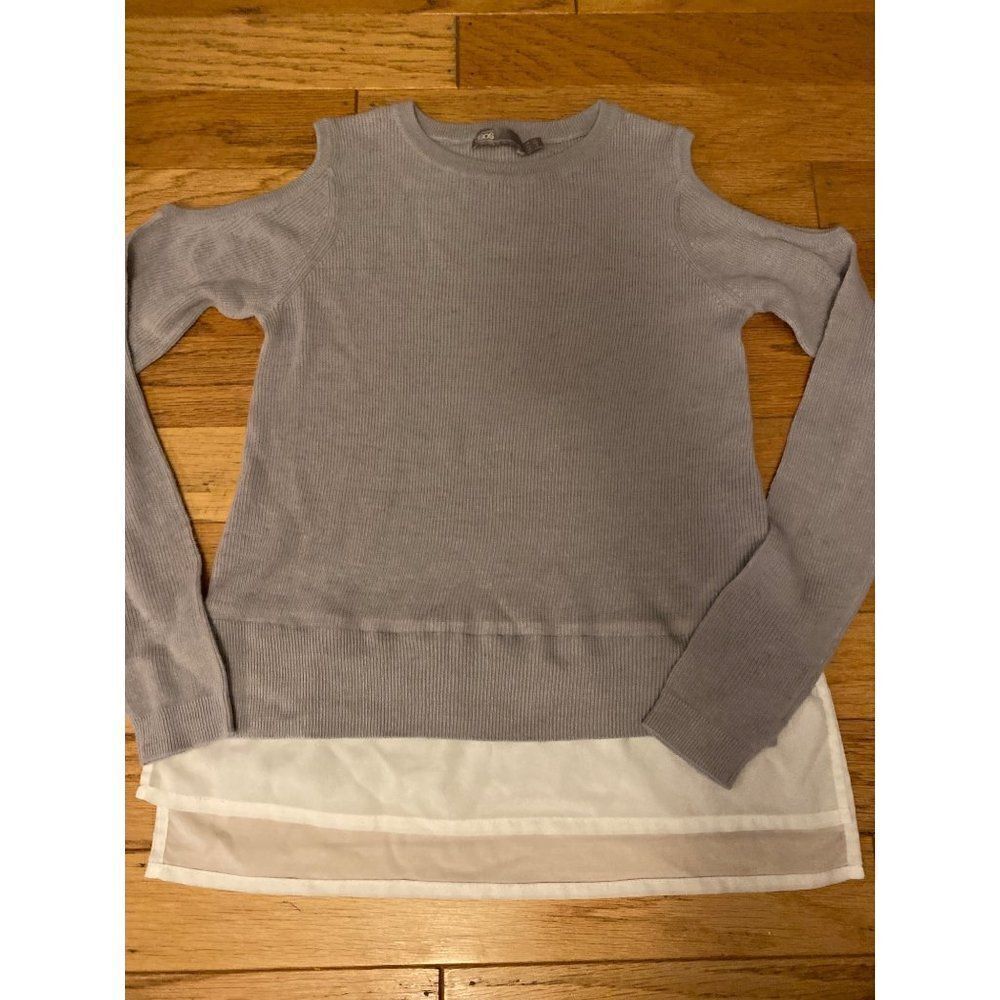 ASOS, women’s grey/white cold shoulder sweater blouse size 6